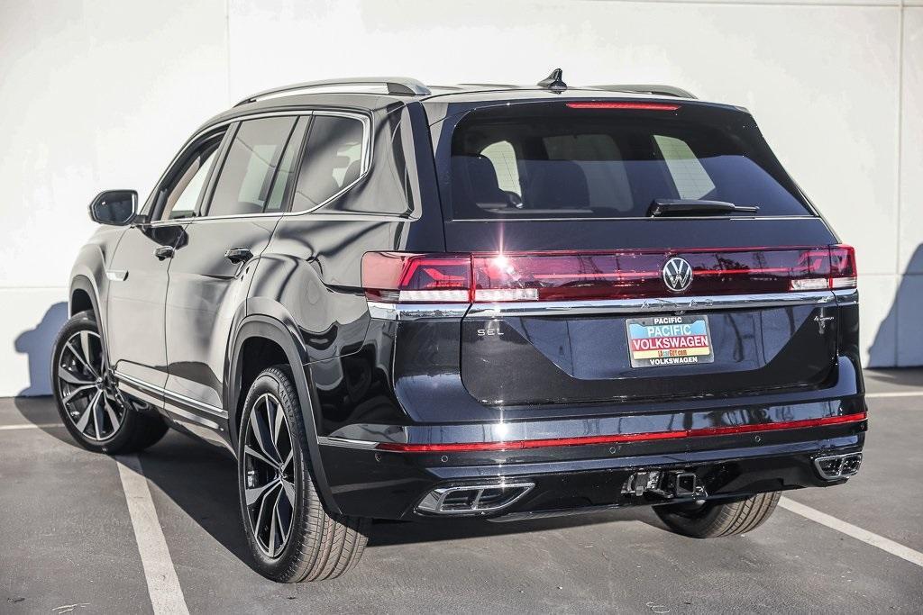 new 2025 Volkswagen Atlas car, priced at $52,581
