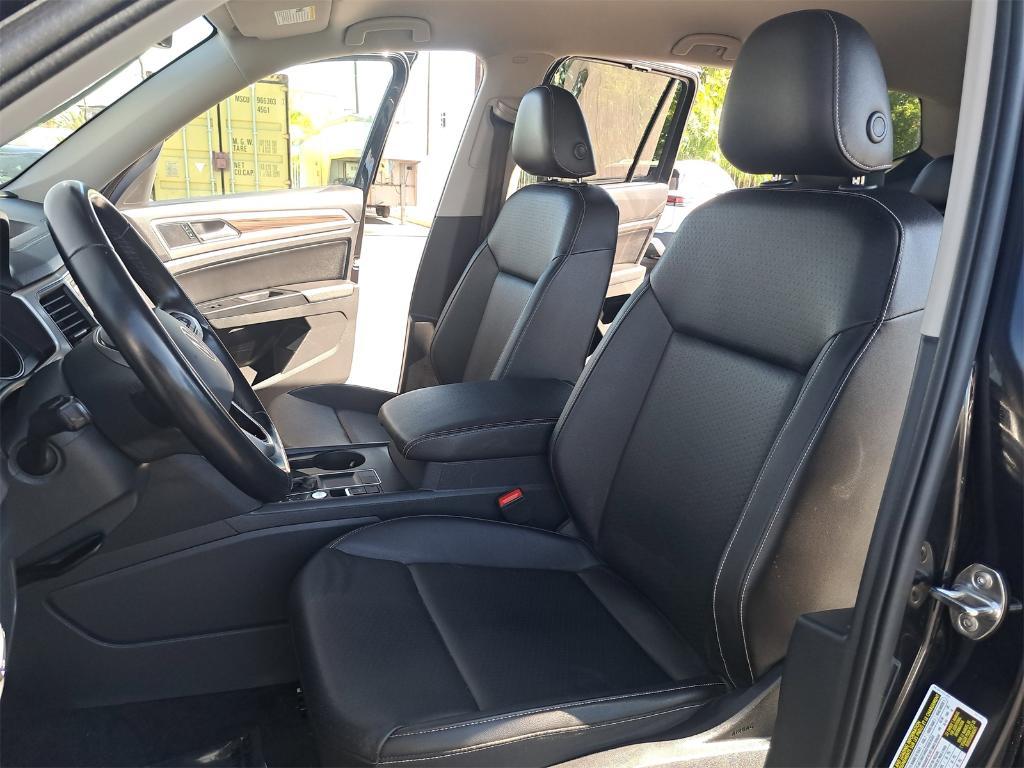 used 2021 Volkswagen Atlas car, priced at $21,500