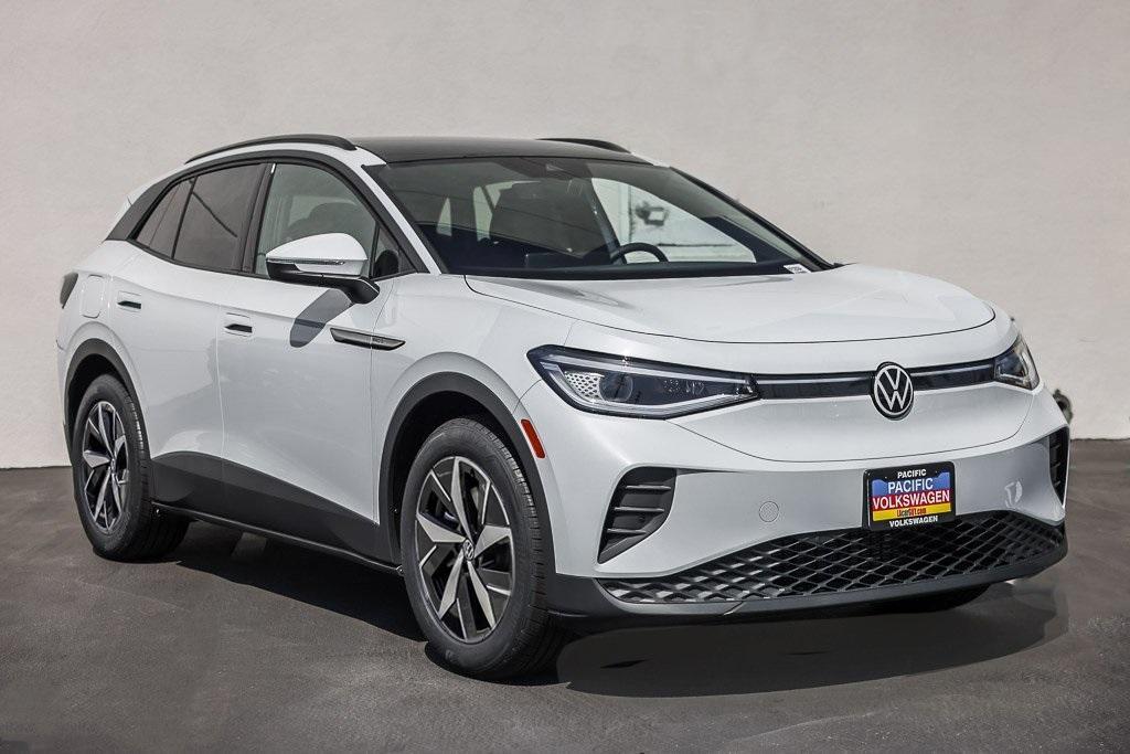 new 2025 Volkswagen ID.4 car, priced at $47,731