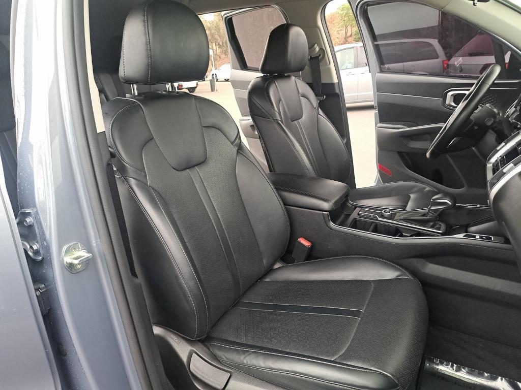 used 2021 Kia Sorento car, priced at $20,650