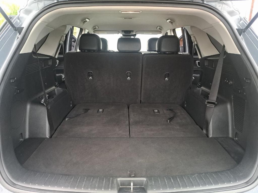 used 2021 Kia Sorento car, priced at $20,650