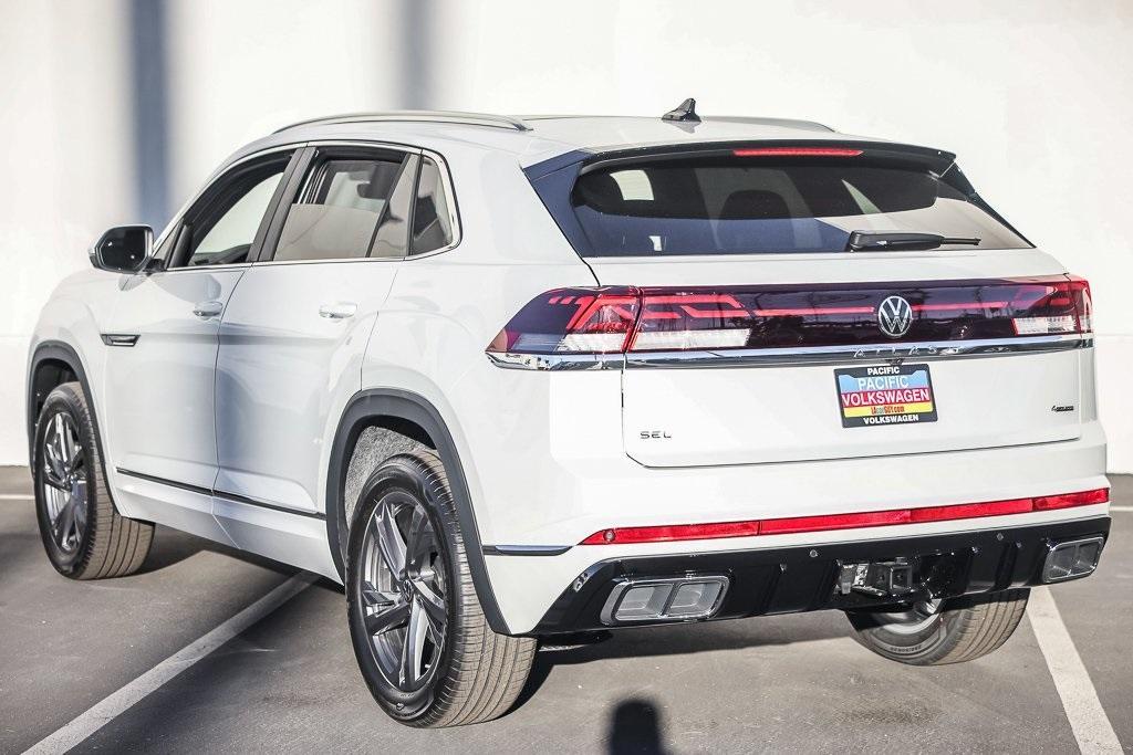 new 2025 Volkswagen Atlas Cross Sport car, priced at $51,711