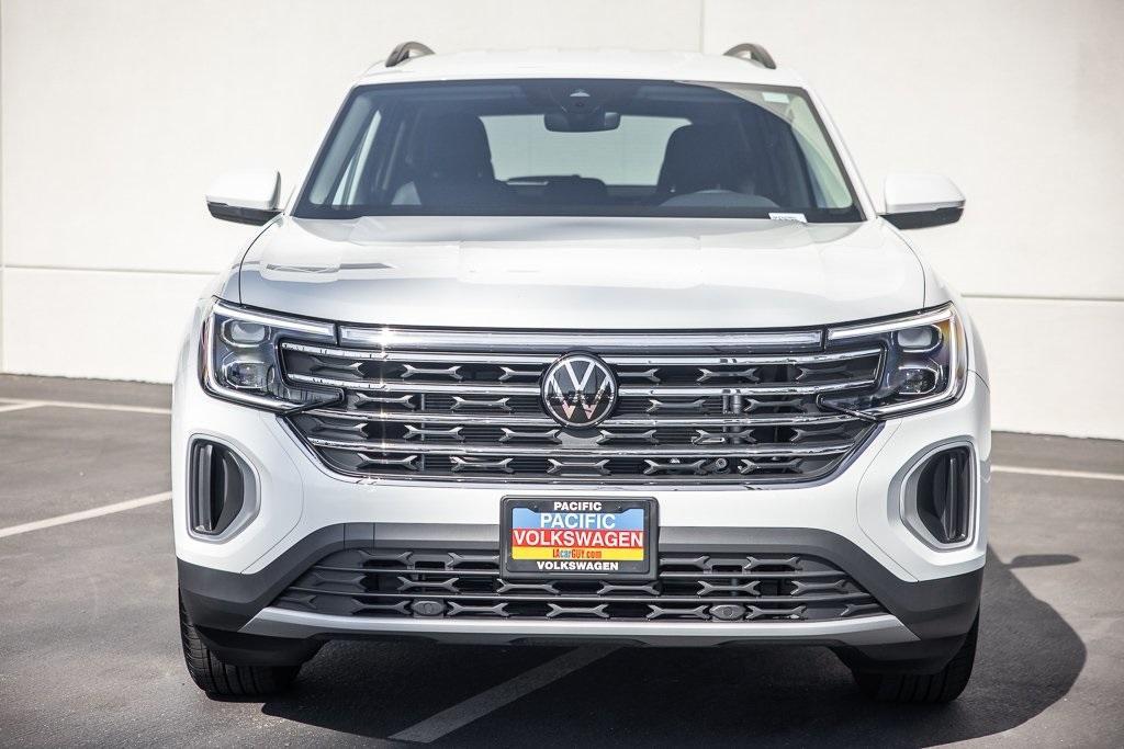 new 2026 Volkswagen Atlas car, priced at $41,822