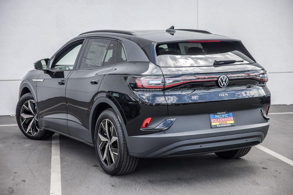 new 2025 Volkswagen ID.4 car, priced at $47,276