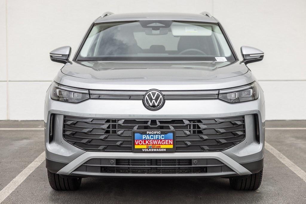 new 2025 Volkswagen Tiguan car, priced at $35,122