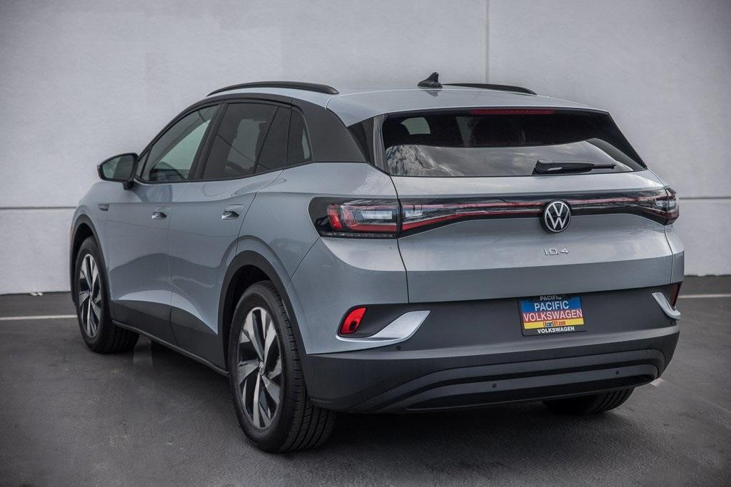 new 2025 Volkswagen ID.4 car, priced at $41,676
