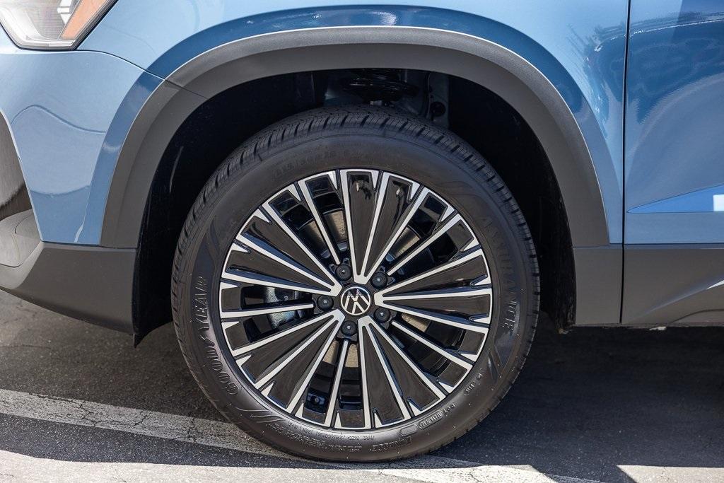 new 2025 Volkswagen Taos car, priced at $31,088