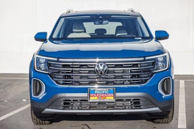 new 2025 Volkswagen Atlas car, priced at $49,143