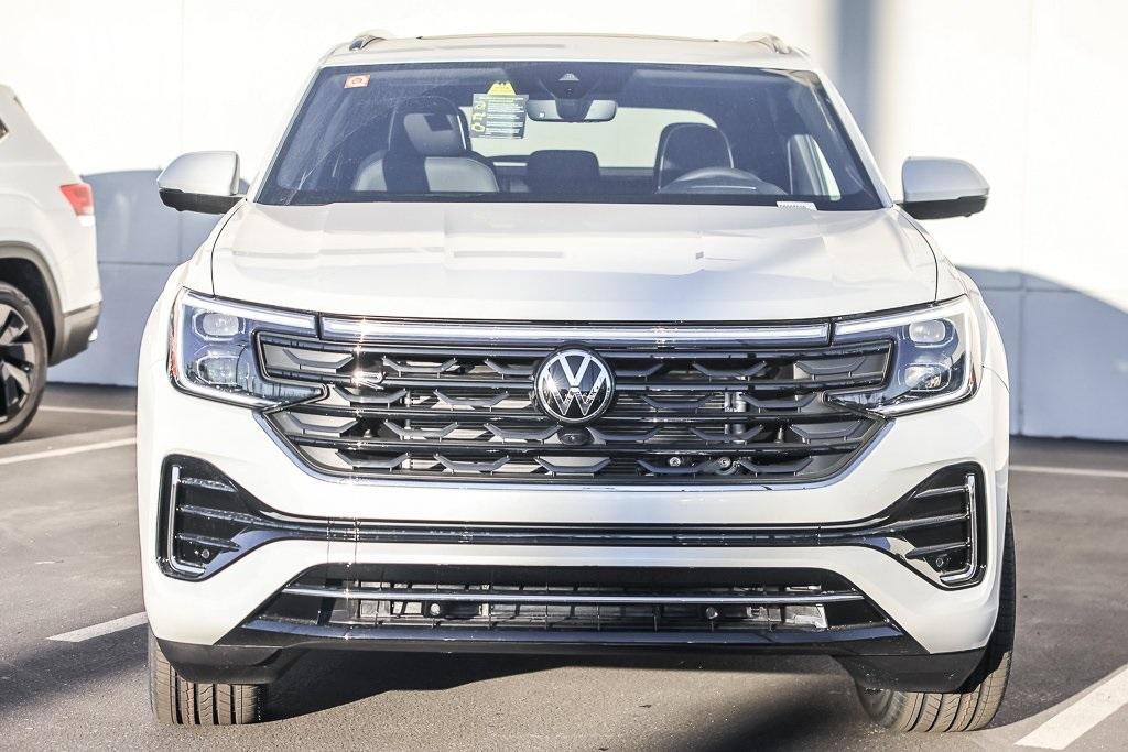 new 2025 Volkswagen Atlas Cross Sport car, priced at $53,701