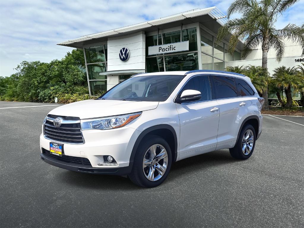 used 2014 Toyota Highlander car, priced at $18,000
