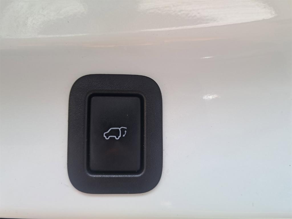 used 2014 Toyota Highlander car, priced at $18,000