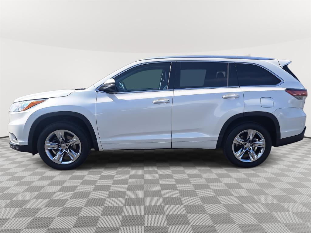 used 2014 Toyota Highlander car, priced at $18,000