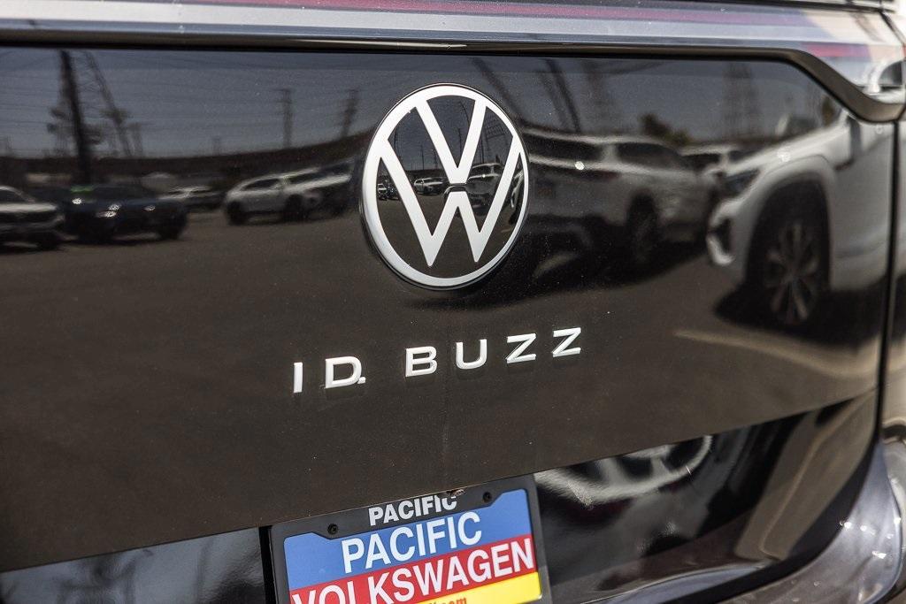 new 2025 Volkswagen ID. Buzz car, priced at $59,815