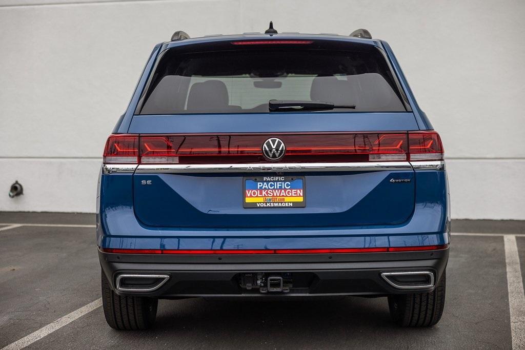 new 2025 Volkswagen Atlas car, priced at $43,702