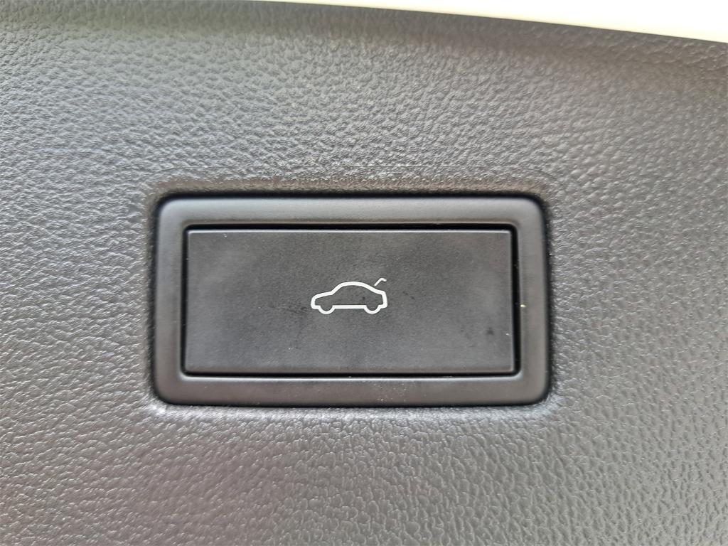 used 2022 Volkswagen Tiguan car, priced at $20,500