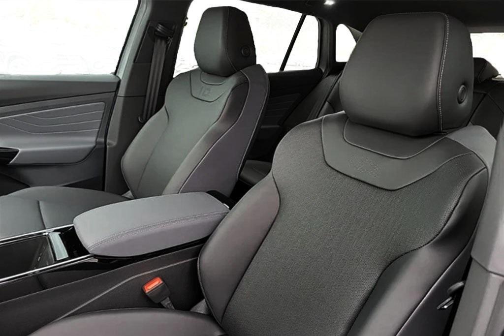 new 2025 Volkswagen ID.4 car, priced at $51,631
