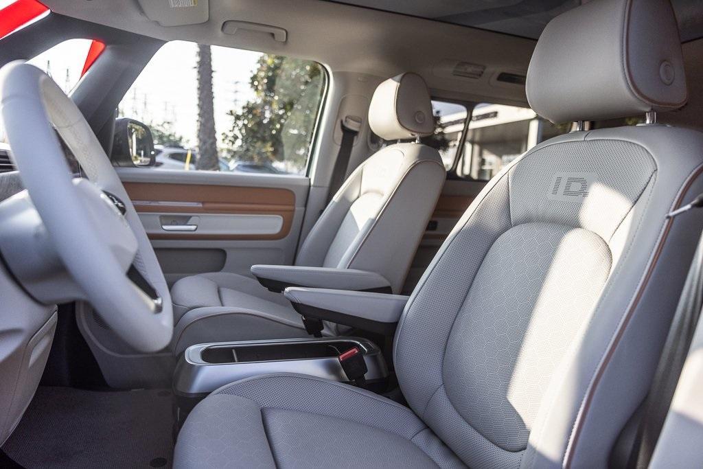 new 2025 Volkswagen ID. Buzz car, priced at $65,525