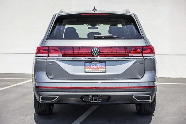 new 2024 Volkswagen Atlas car, priced at $45,981