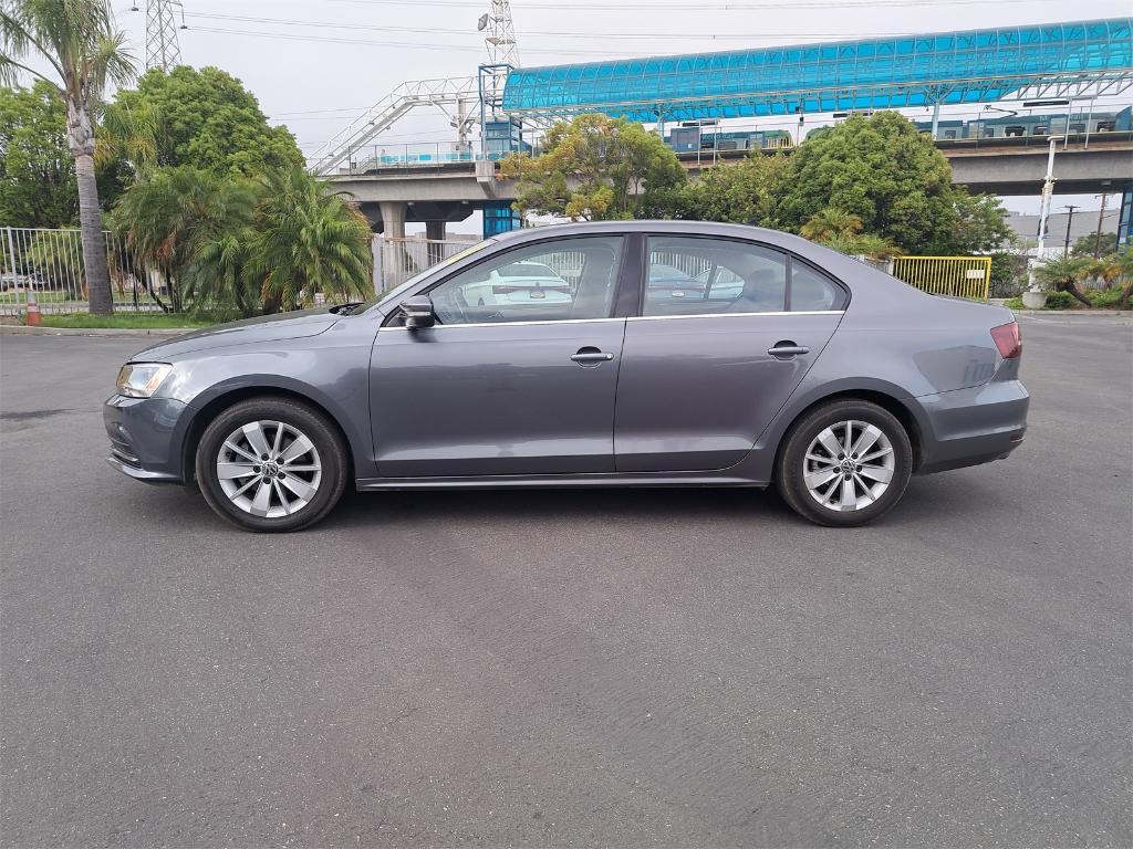 used 2016 Volkswagen Jetta car, priced at $14,500