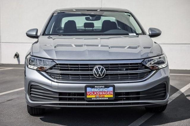 new 2024 Volkswagen Jetta car, priced at $27,453