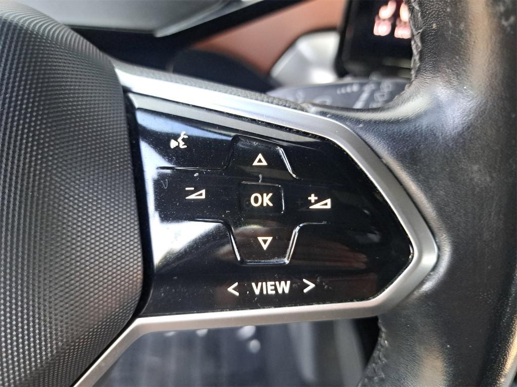 used 2021 Volkswagen ID.4 car, priced at $17,990