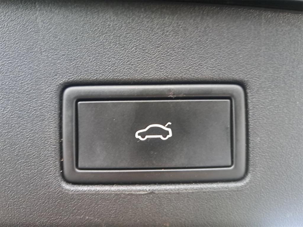 used 2021 Volkswagen ID.4 car, priced at $20,500