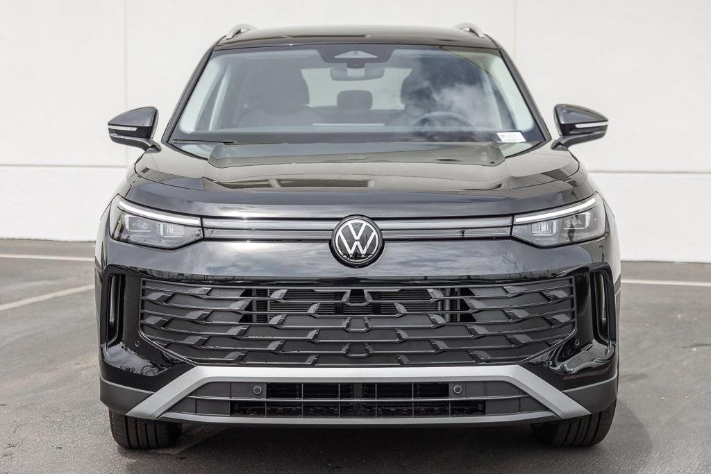 new 2025 Volkswagen Tiguan car, priced at $31,136