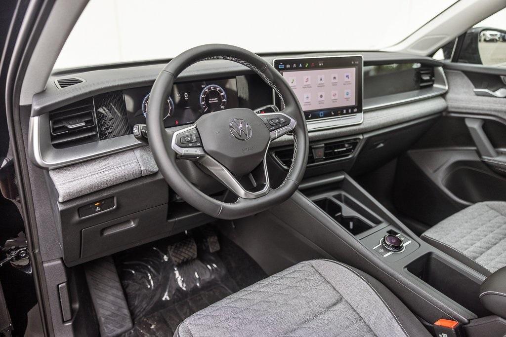 new 2025 Volkswagen Tiguan car, priced at $31,136