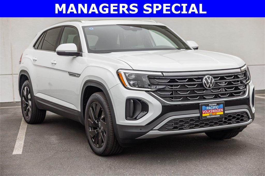 new 2025 Volkswagen Atlas Cross Sport car, priced at $44,058