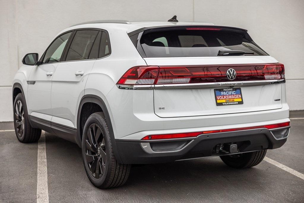 new 2025 Volkswagen Atlas Cross Sport car, priced at $44,101