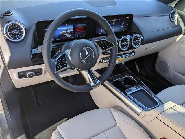 new 2025 Mercedes-Benz GLA 250 car, priced at $46,885