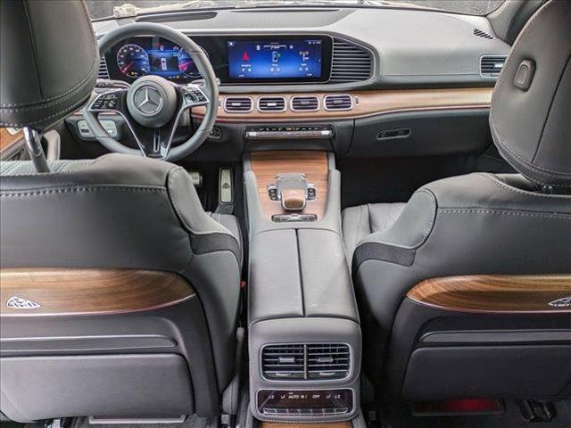 new 2024 Mercedes-Benz Maybach GLS 600 car, priced at $181,000