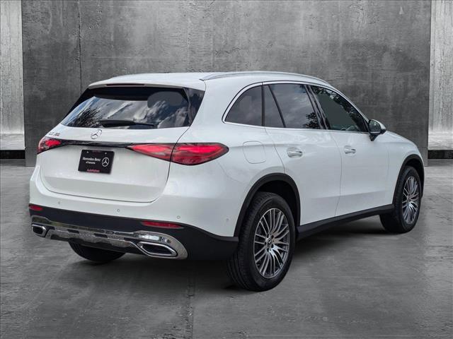 new 2025 Mercedes-Benz GLC 300 car, priced at $51,385