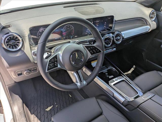 new 2025 Mercedes-Benz GLB 250 car, priced at $49,255