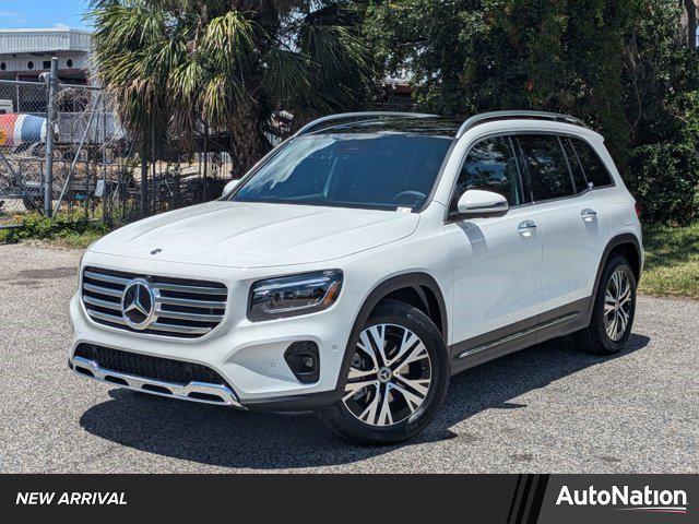 new 2025 Mercedes-Benz GLB 250 car, priced at $49,255