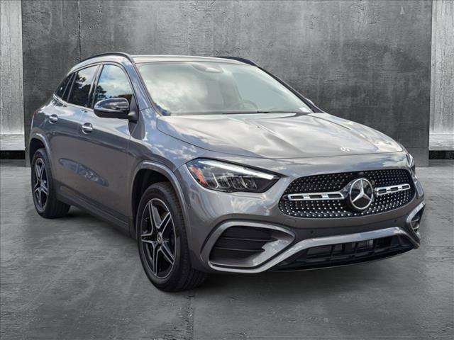 new 2025 Mercedes-Benz GLA 250 car, priced at $51,960