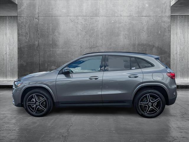 new 2025 Mercedes-Benz GLA 250 car, priced at $51,960