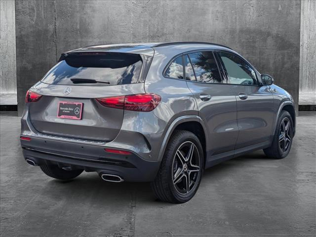 new 2025 Mercedes-Benz GLA 250 car, priced at $51,960