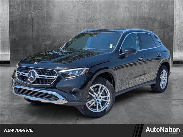 new 2025 Mercedes-Benz GLC 300 car, priced at $52,385