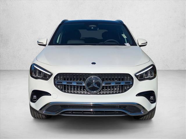 new 2026 Mercedes-Benz GLA 250 car, priced at $45,295