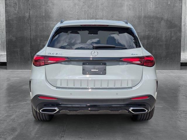 new 2025 Mercedes-Benz GLC 300 car, priced at $63,620