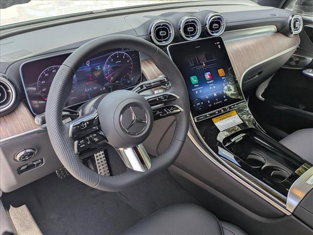 new 2025 Mercedes-Benz GLC 300 car, priced at $63,620