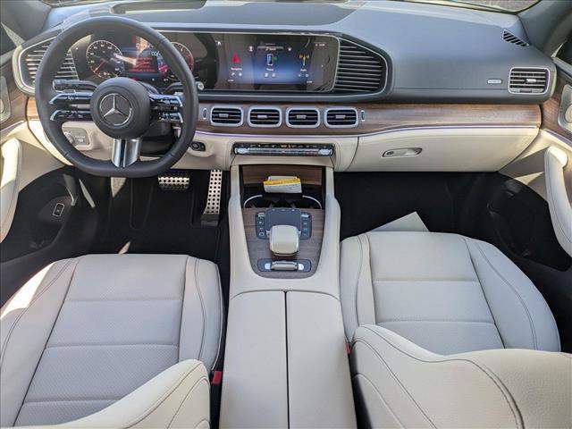 new 2025 Mercedes-Benz GLS 450 car, priced at $101,605