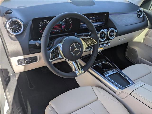 new 2025 Mercedes-Benz GLA 250 car, priced at $47,935