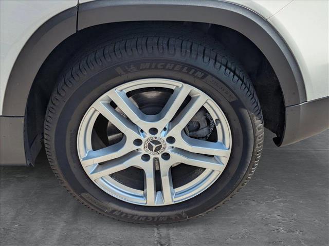 used 2022 Mercedes-Benz GLB 250 car, priced at $25,257