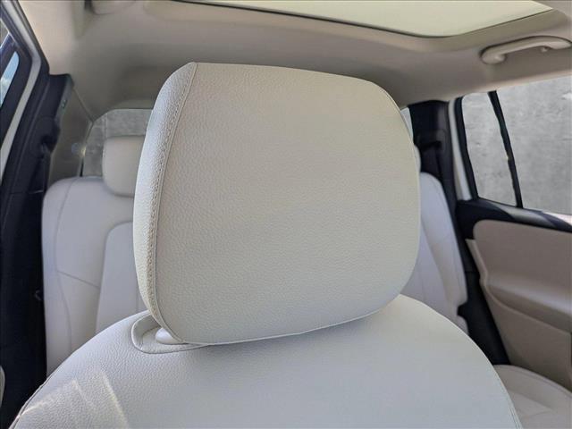 used 2022 Mercedes-Benz GLB 250 car, priced at $25,257