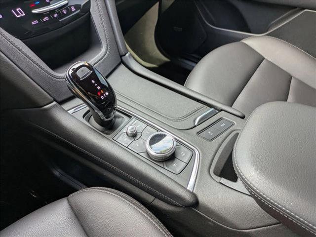 used 2020 Cadillac XT5 car, priced at $21,378