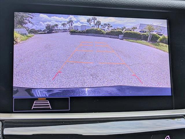 used 2020 Cadillac XT5 car, priced at $21,378