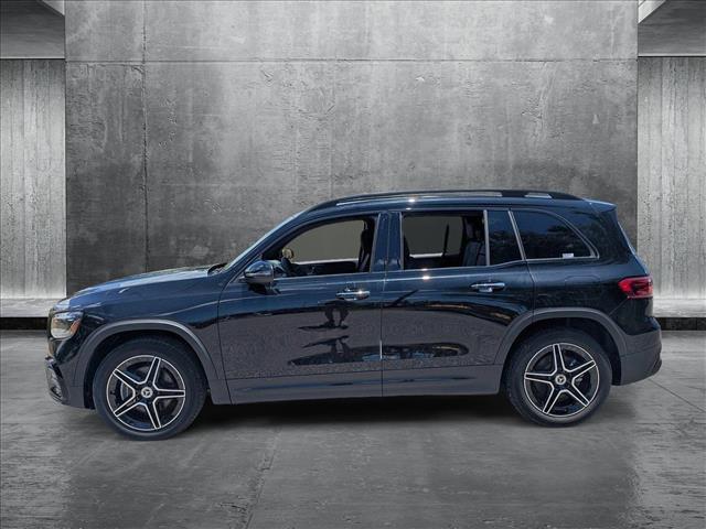 new 2025 Mercedes-Benz GLB 250 car, priced at $53,665