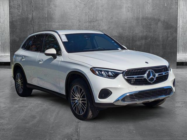 new 2025 Mercedes-Benz GLC 300 car, priced at $51,385